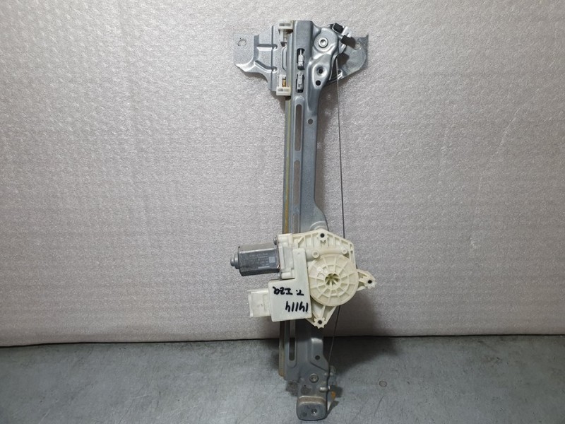 Recambio de elevalunas trasero izquierdo para peugeot 308 allure referencia OEM IAM 9826030480  ELECTRICO 6 PINES