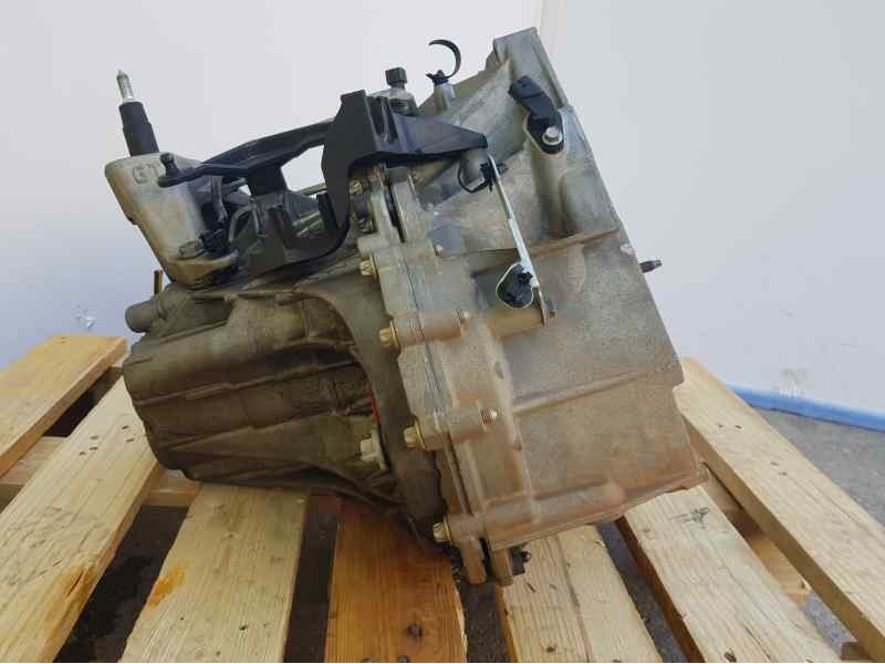 Recambio de caja cambios para nissan qashqai (j11) acenta referencia OEM IAM TL6100 S057722 6VELOCIDADES