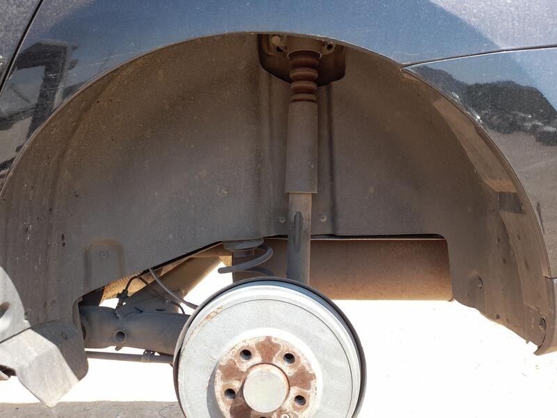 Recambio de plastico pase rueda tras. izq. para seat toledo iv (kg3) 1.6 tdi referencia OEM IAM 5JA810969B  