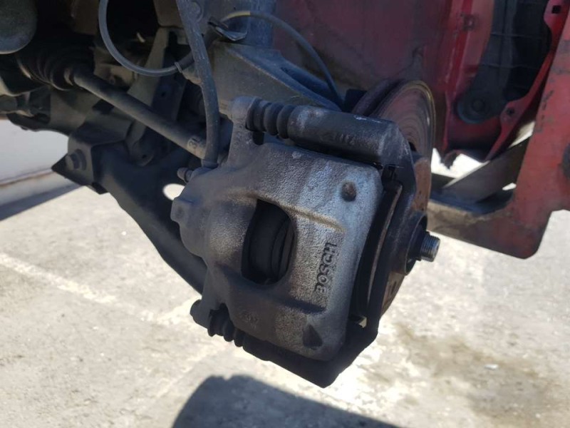 Recambio de pinza freno delantera izquierda para toyota aygo x-cite referencia OEM IAM 477500H010  BOSCH