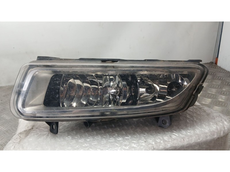 Recambio de faro antiniebla izquierdo para volkswagen polo v (6r1, 6c1) 1.2 tdi referencia OEM IAM 6R0941061B  