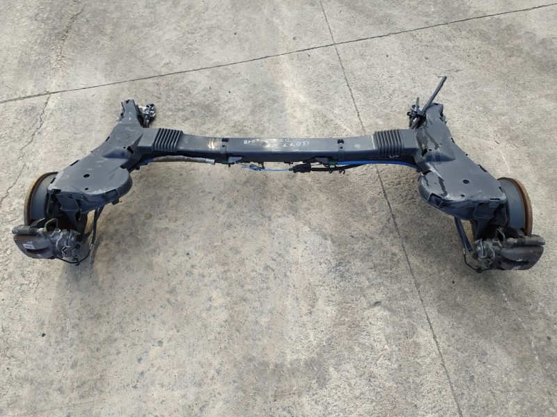 Recambio de puente trasero para ds 5 basis referencia OEM IAM  4 TORNILLOS DISCOS