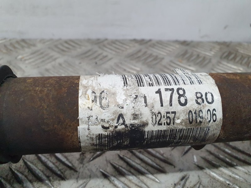 Recambio de transmision delantera derecha para peugeot 307 berlina (s2) xt referencia OEM IAM SIN REF  