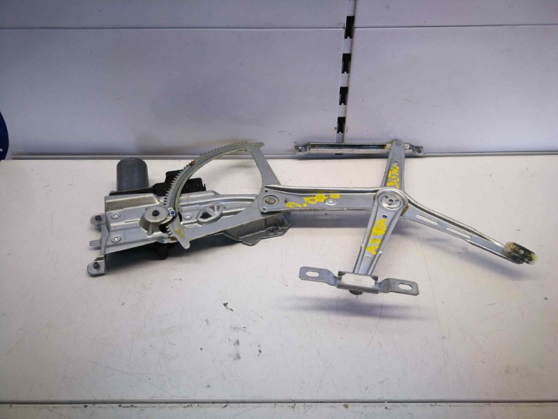 Recambio de elevalunas delantero derecho para opel astra h berlina cosmo referencia OEM IAM 93178696 6 PINS 0130821989