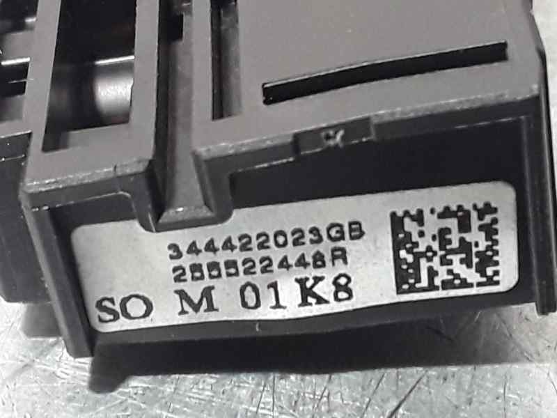 Recambio de mando radio para dacia sandero basis referencia OEM IAM 255522448R  