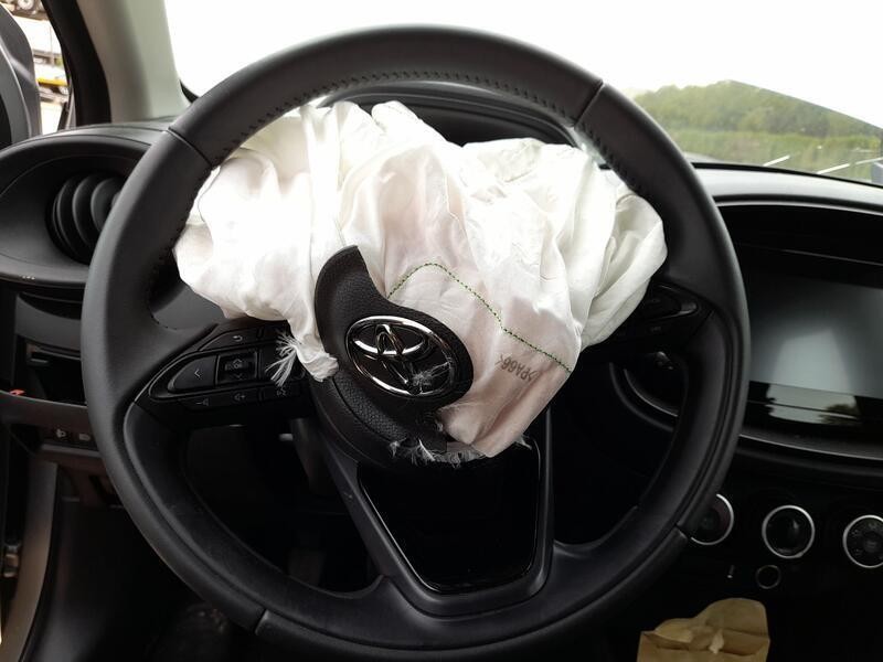 Recambio de volante para toyota aygo x (_b7_) 1.0 vvt-i (kgb70) referencia OEM IAM 451000H100C1  