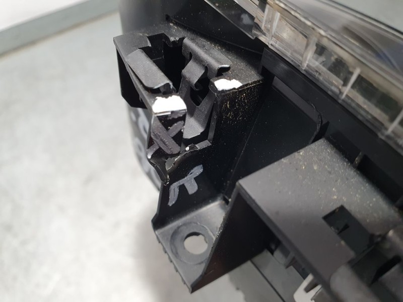 Recambio de cuadro instrumentos para volkswagen polo (6r1) advance referencia OEM IAM 6R0920861E A2C53387634 VDO