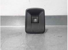 MANDO ELEVALUNAS DELANTERO DERECHO 809601032R 