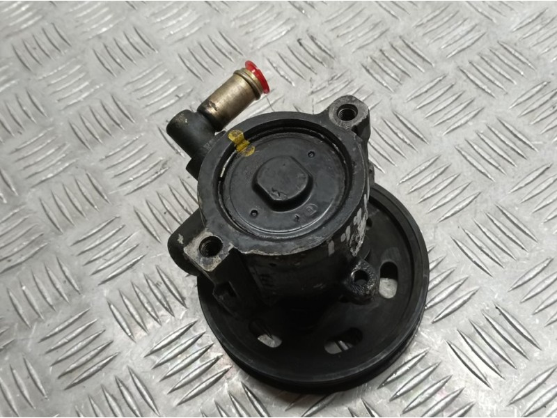 Recambio de bomba direccion para audi a4 berlina (b5) 1.9 tdi referencia OEM IAM 8D0145156K  