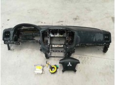 KIT AIRBAG 7030A099XA INUNDADO 7030A099XA CONDUCTOR 7030A139 ACOMPAÑANTE 8635A186 CENTRALITA 8000B027XA SALPICADERO