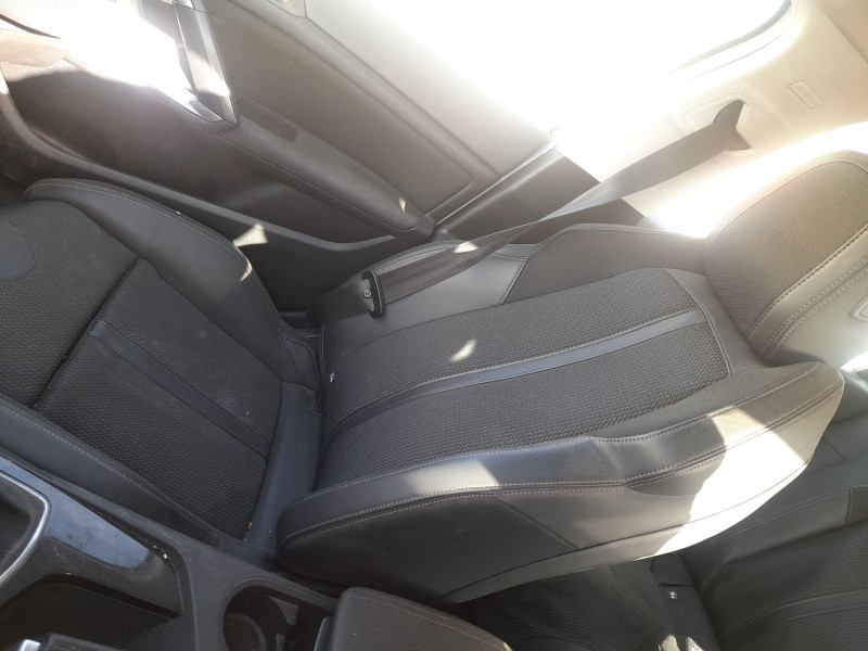 Recambio de asiento delantero derecho para peugeot 308 ii (lb_, lp_, lw_, lh_, l3_) 1.6 bluehdi 120 referencia OEM IAM   