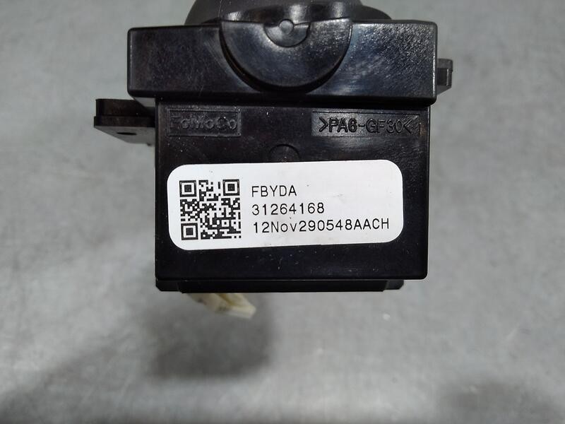 Recambio de mando limpia para volvo v40 hatchback (525) d3 referencia OEM IAM 31264168  