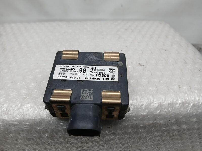 Recambio de sensor para nissan x-trail (t32) tekna referencia OEM IAM 284384CB0C 39R07080 0203300713