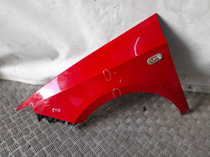 Recambio de aleta delantera izquierda para seat ibiza (6j5) emoción referencia OEM IAM 6J0821021D  TOCADA