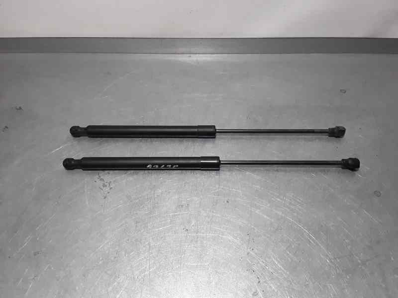 Recambio de amortiguadores maletero / porton para dacia sandero basis referencia OEM IAM 904529943R  PAREJA
