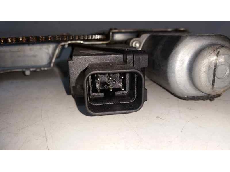 Recambio de elevalunas delantero derecho para opel corsa c blue line referencia OEM IAM  6 PINS ELECTRICO