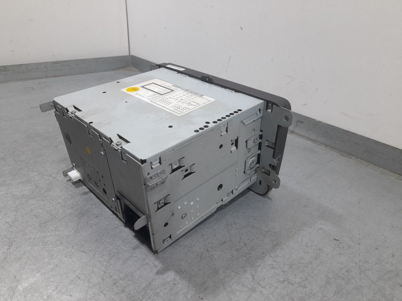 Recambio de sistema audio / radio cd para seat toledo iv (kg3) 1.6 tdi referencia OEM IAM 6JA035186 8157640288366 BOSCH