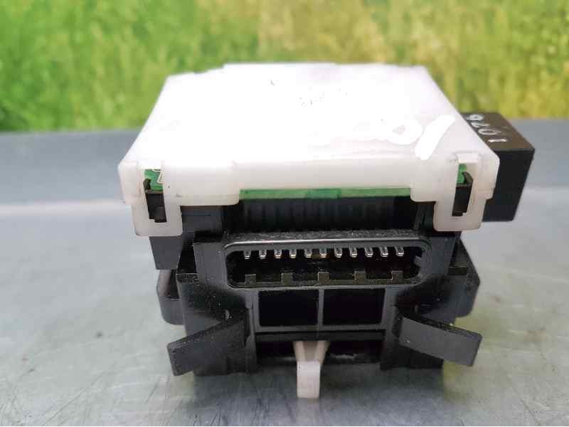 Recambio de mando luces para citroën c-crosser exclusive referencia OEM IAM   