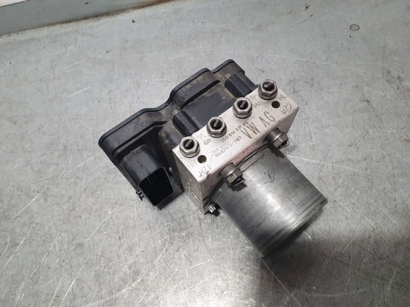 Recambio de abs para seat ibiza (kj1) xcellence referencia OEM IAM 2Q0614517AG 029902 BOSCH