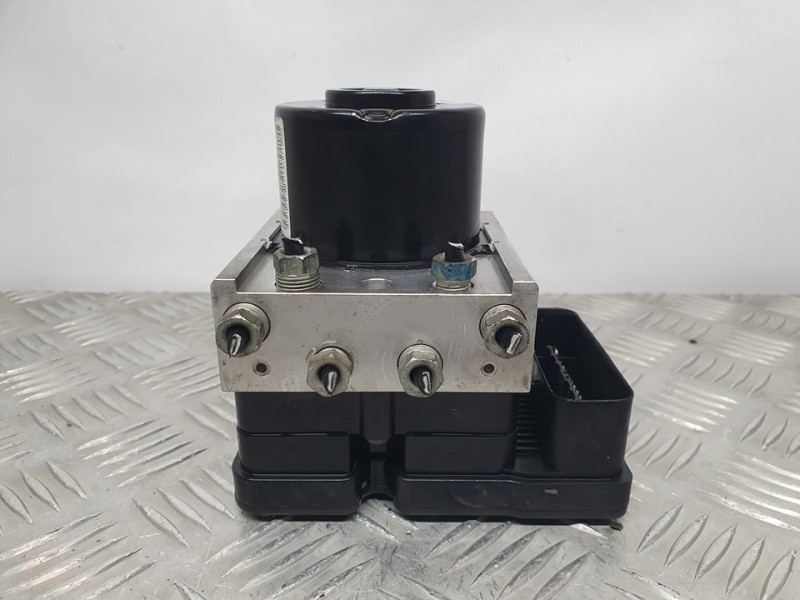 Recambio de abs para ford focus berlina (cap) ambiente (d) referencia OEM IAM 3M512M110JA 10020700714 ATE