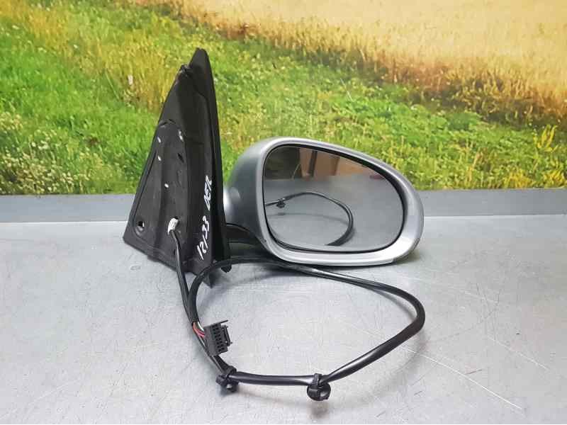 Recambio de retrovisor derecho para volkswagen golf v berlina (1k1) trendline referencia OEM IAM  7 CABLES ELECTRICO C INTERMITE