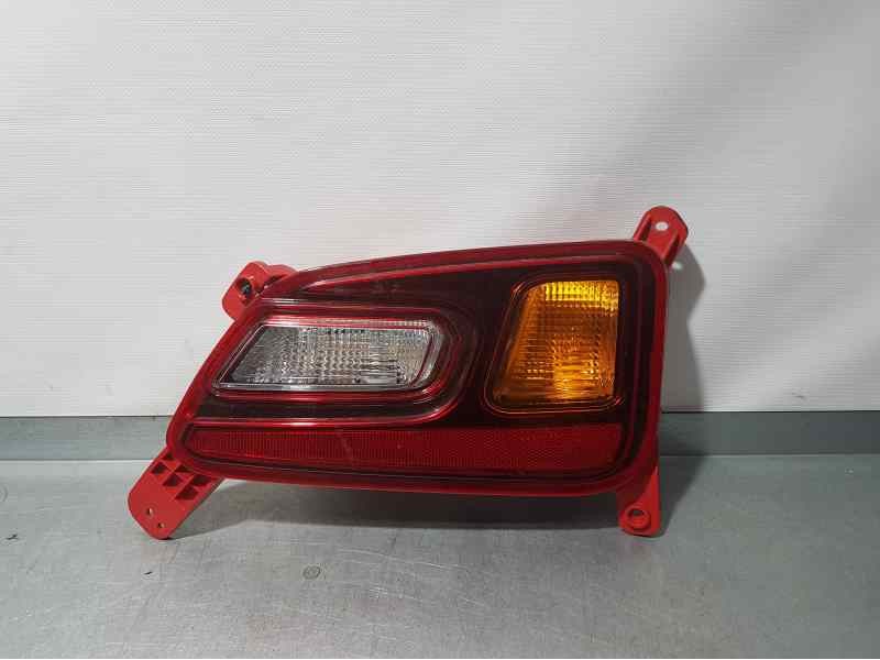 Recambio de piloto marcha atras para hyundai kona style 4wd referencia OEM IAM   DERECHO