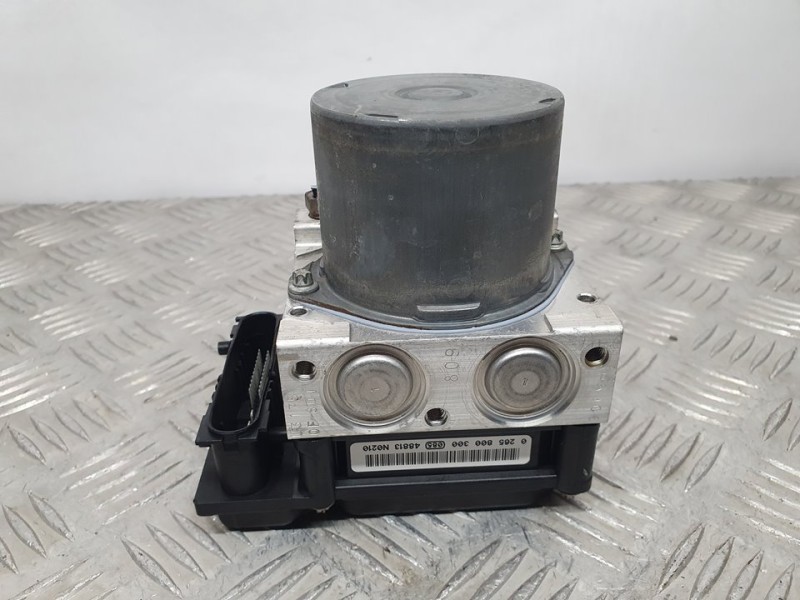 Recambio de abs para renault megane ii coupe/cabrio authentique referencia OEM IAM 8200038695 0265231300 BOSCH