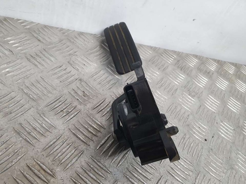 Recambio de potenciometro pedal para renault scenic ii authentique referencia OEM IAM 8200159645  