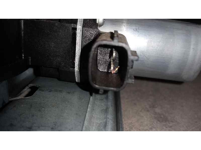 Recambio de elevalunas delantero derecho para dacia dokker ambiance referencia OEM IAM  2 PINS ELECTRICO