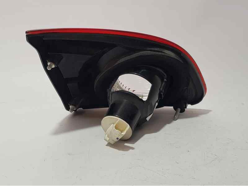 Recambio de piloto trasero derecho para nissan qashqai (j10) visia referencia OEM IAM 89071064  INTERIOR