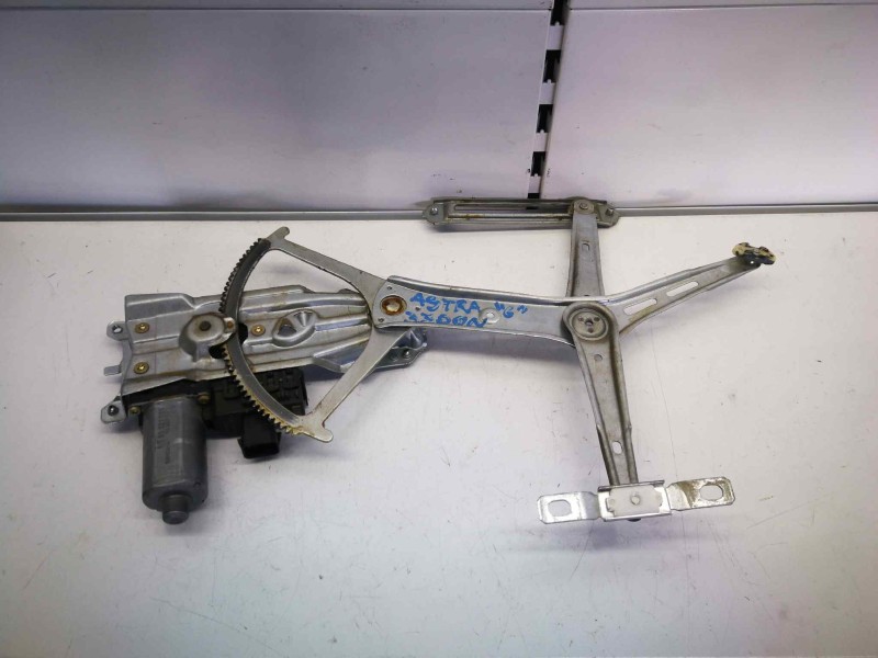 Recambio de elevalunas delantero izquierdo para opel astra g berlina 1.6 16v referencia OEM IAM 90521881  6 PINS