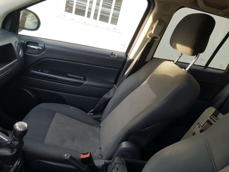 Recambio de asiento delantero derecho para jeep compass limited 4x2 referencia OEM IAM   