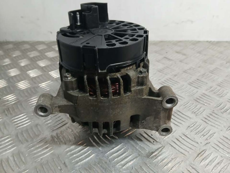Recambio de alternador para fiat grande punto (199) 1.4 8v active referencia OEM IAM 51714794 1022118430 DENSO