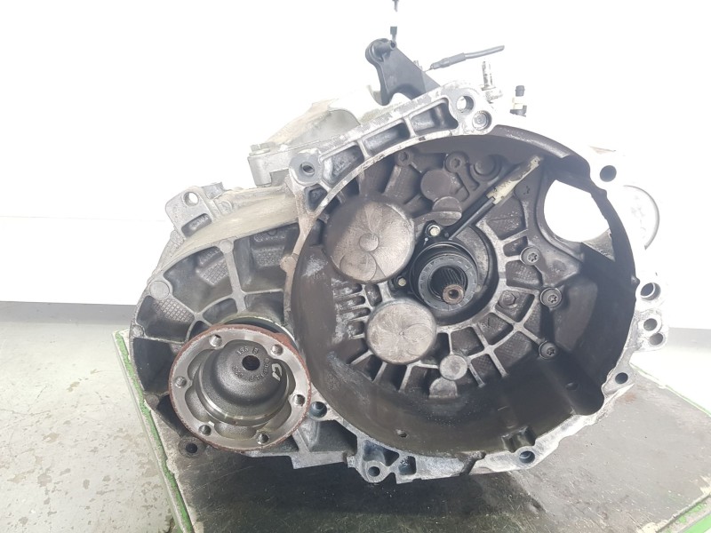 Recambio de caja cambios para volkswagen passat b7 (362) 2.0 tdi referencia OEM IAM NFU 19063 6VELOCIDADES