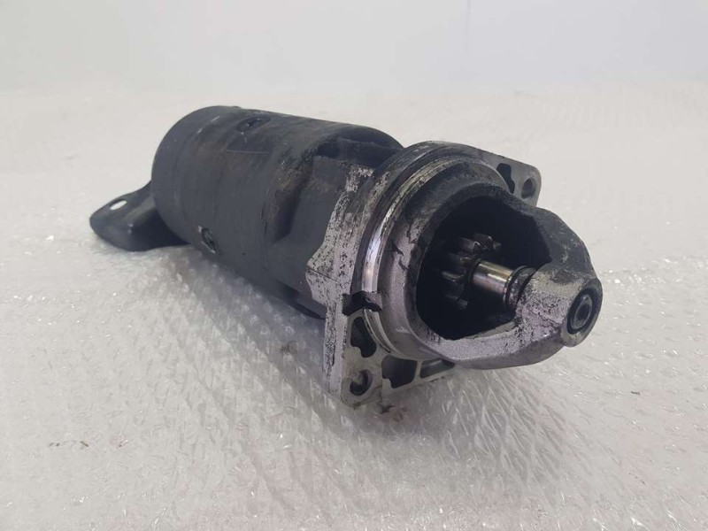 Recambio de motor arranque para chrysler voyager (gs) 2.5 td referencia OEM IAM 1218175  BOSCH