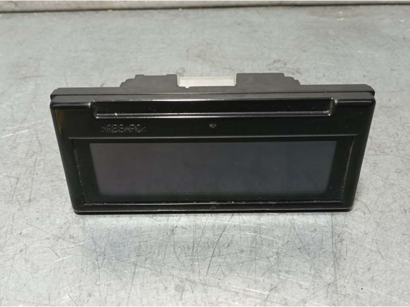 Recambio de pantalla multifuncion para volvo v50 familiar 1.6 d drive kinetic referencia OEM IAM 31268055 69199100U 