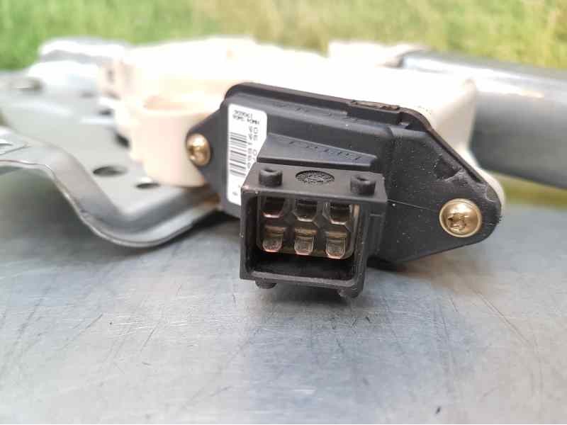 Recambio de elevalunas trasero derecho para toyota corolla (e12) 1.4 d-4d luna compact referencia OEM IAM  6 PINS ELECTRICO