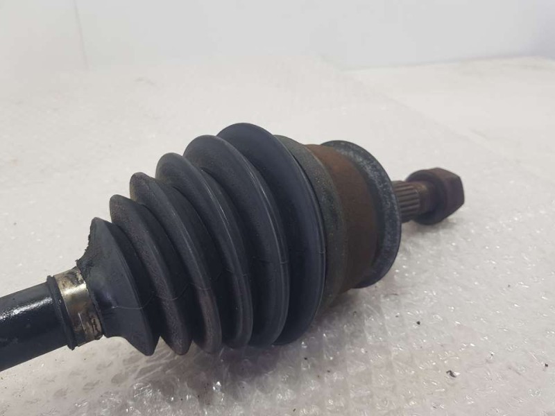 Recambio de transmision delantera izquierda para chrysler voyager (gs) 2.5 td referencia OEM IAM P04808965T  