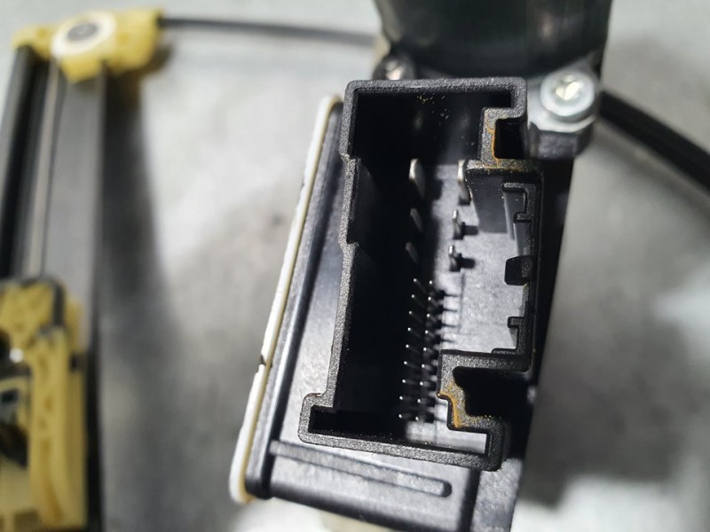 Recambio de elevalunas delantero izquierdo para seat ibiza (kj1) xcellence referencia OEM IAM 6F0837461A  