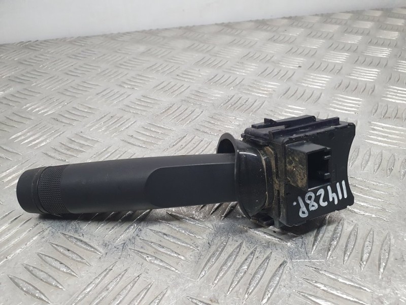 Recambio de mando intermitentes para opel corsa e color edition referencia OEM IAM 20941129 72620610682 