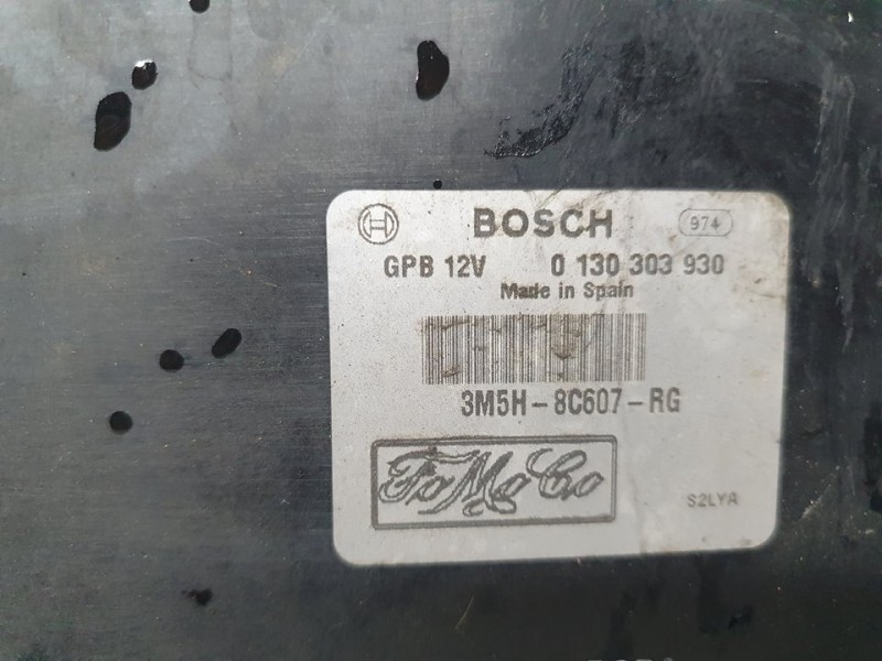 Recambio de electroventilador para ford focus berlina (cap) ambiente (d) referencia OEM IAM 3M5H8C607RG 0130303930 BOSCH
