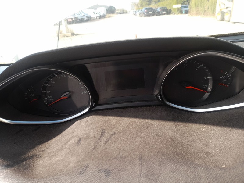 Recambio de cuadro instrumentos para peugeot 308 ii (lb_, lp_, lw_, lh_, l3_) 1.6 bluehdi 120 referencia OEM IAM 9807588280  