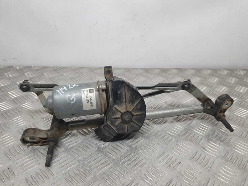 Recambio de motor limpia delantero para opel corsa e color edition referencia OEM IAM 13432685 367546129 