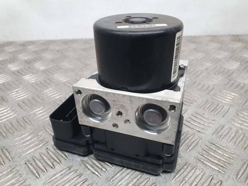 Recambio de abs para volvo v40 momentum referencia OEM IAM P31317074 10021205784 ATE