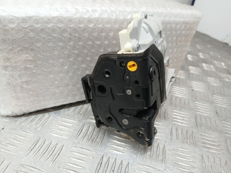Recambio de cerradura puerta trasera izquierda para volkswagen passat b7 (362) 2.0 tdi referencia OEM IAM 3C4839015A  