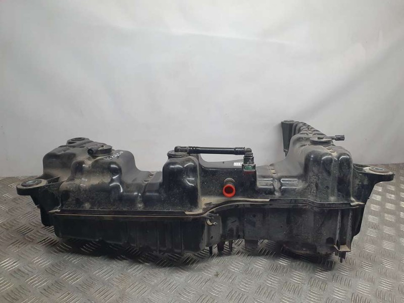 Recambio de deposito adblue para renault express van referencia OEM IAM 172A21120R  