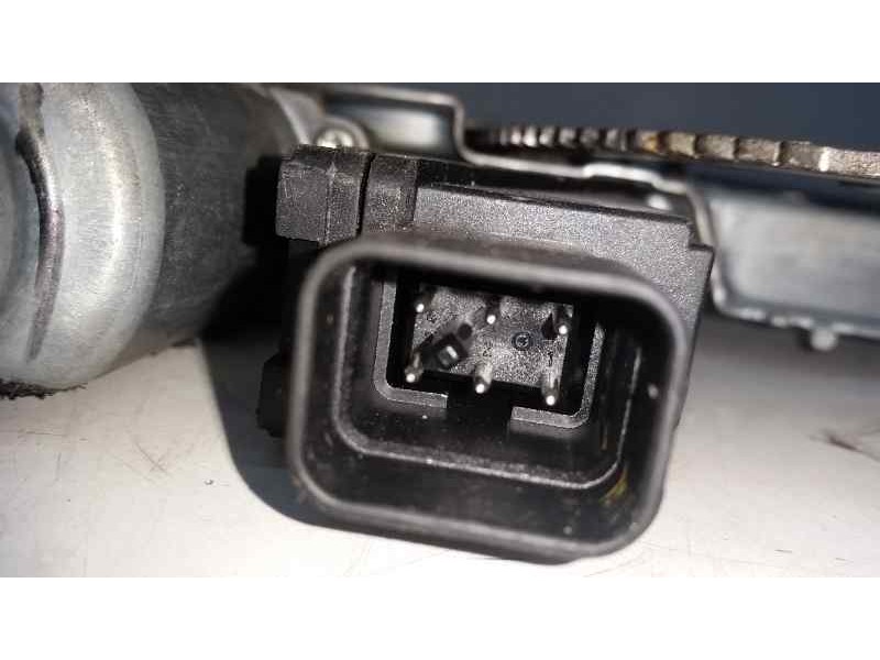 Recambio de elevalunas delantero izquierdo para opel corsa c blue line referencia OEM IAM  6 PINS ELECTRICO