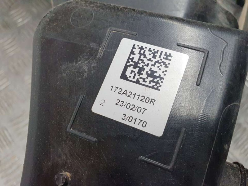 Recambio de deposito adblue para renault express van referencia OEM IAM 172A21120R  