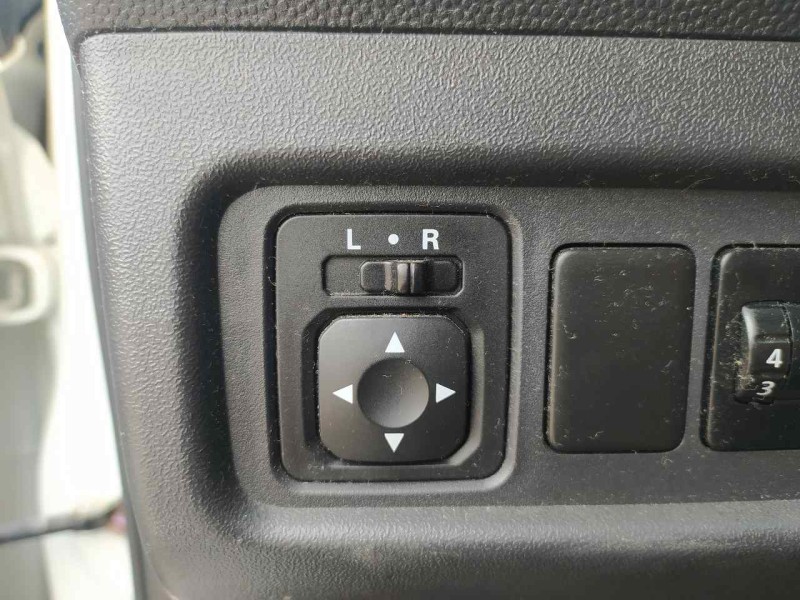 Recambio de mando retrovisor para mitsubishi space star (a00) kaiteki referencia OEM IAM MR417977  