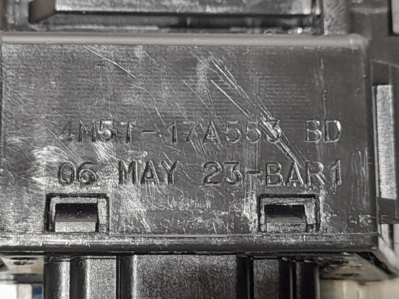 Recambio de mando limpia para ford focus berlina (cap) ambiente (d) referencia OEM IAM 4M5T17A553BD  